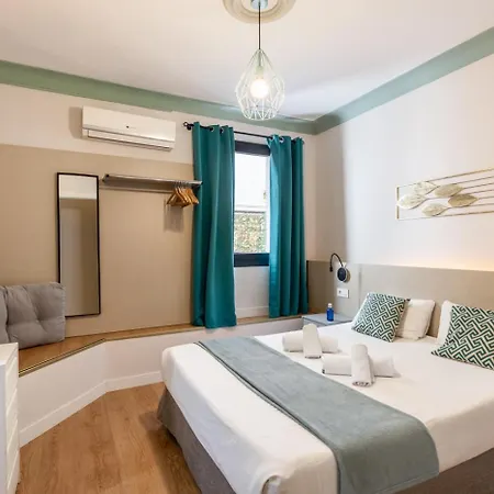 Regina Selfcheck-in Smart Guest house 2*
