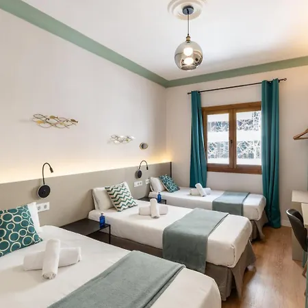 Regina Selfcheck-in Smart Guest house 2*