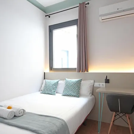 Regina Selfcheck-in Smart Guest house 2*